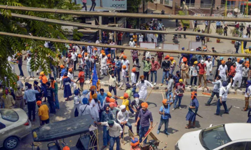 Patiala clashes: Mobile internet services temporarily suspended, Hindu organizations call bandh