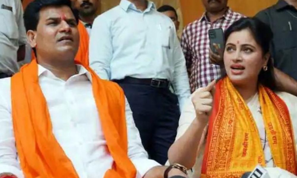 Hanuman Chalisa row: Who is Navneet Rana and why Uddhav Thackeray is upset with her