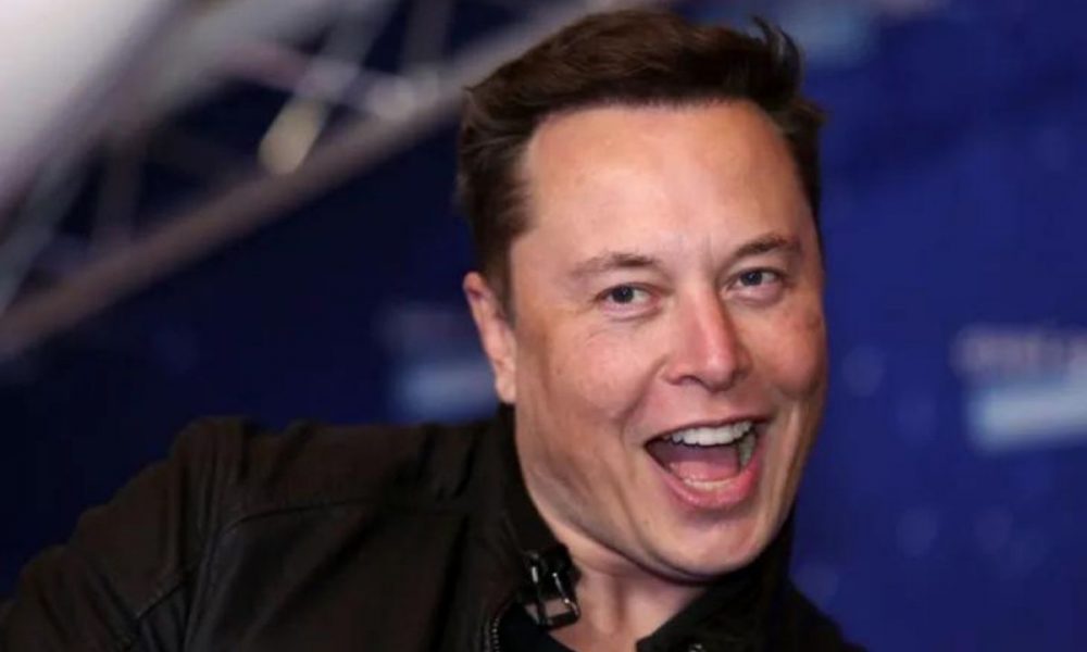 Elon Musk’s tweets may hint at what Twitter’s future holds