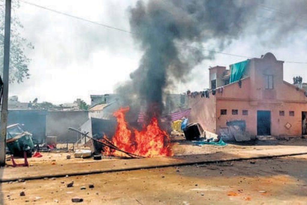 communal clashes in Gujarat