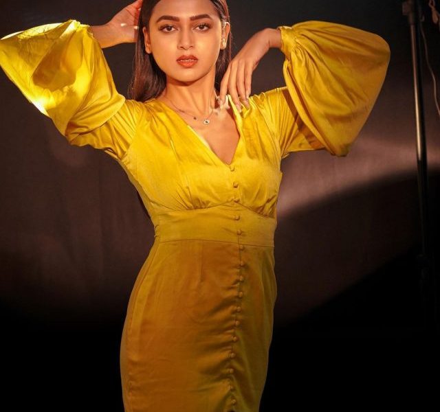 Tejasswi Prakash’s bold spin to power dressing