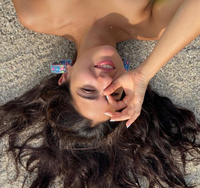 Sara Ali Khan on a weekend mood by the sea
