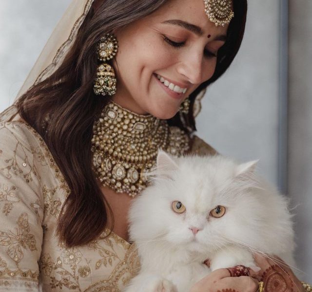 Alia Bhatt and her ‘Cat of honour’