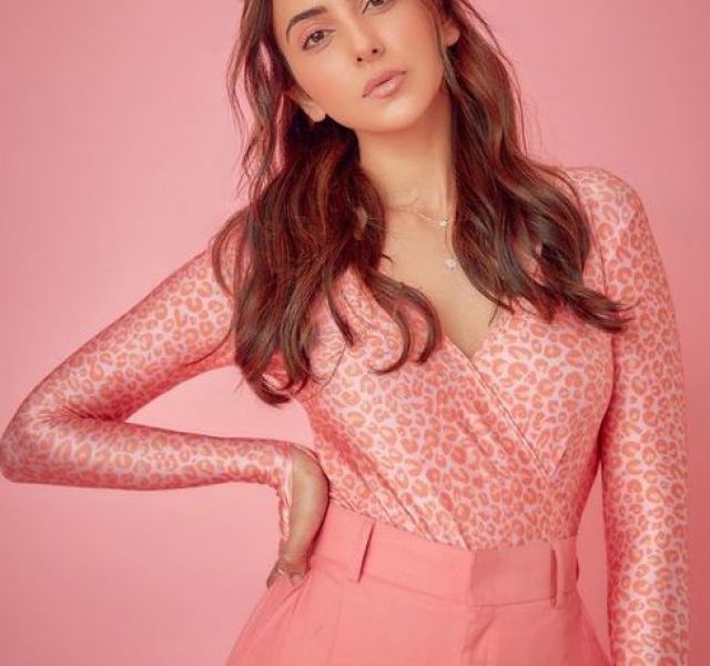 Rakul Preet Singh: Chic vibes in a pink printed co-ord dress