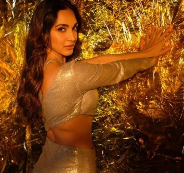 Kiara Advani Is Smoking Hot In This Dress, She Is ‘FIRE’