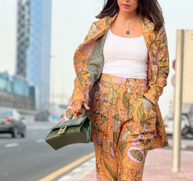 Hina Khan’s-Sunsets, Open air and much much more…