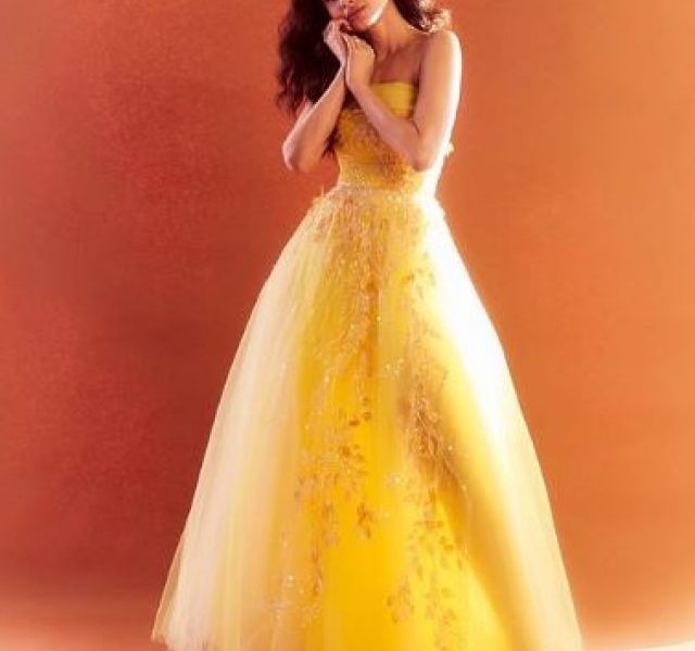 Mouni Roy’s sensuous hot photos in yellow gown