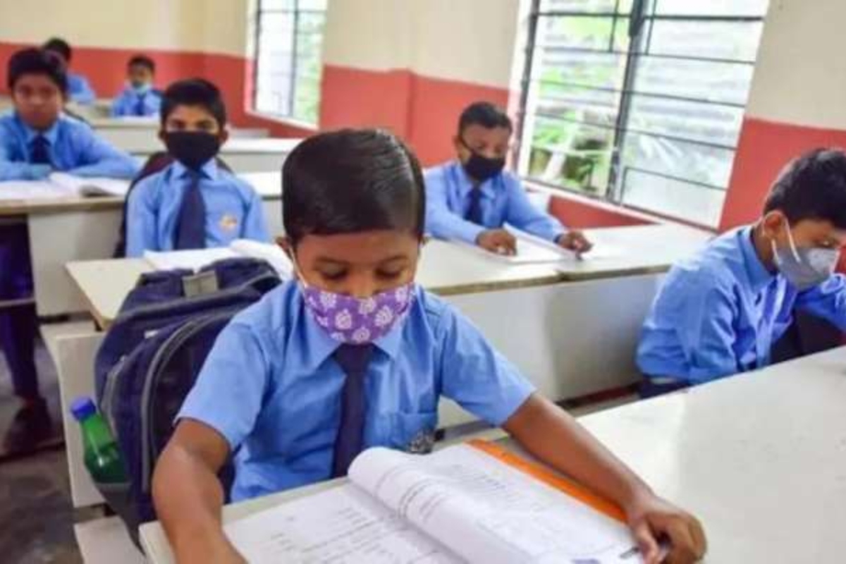 Delhi govt issues new detailed SOPs for schools amid surge in Covid-19 cases; Check here