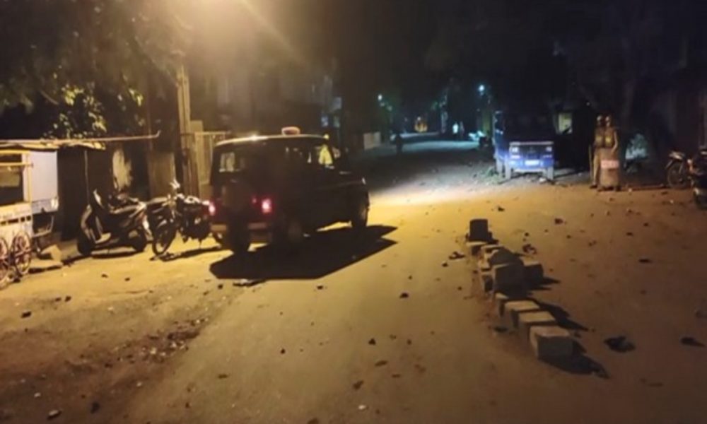Karnataka: 40 arrested over stone-pelting at police station in Hubli, 6 cases registered