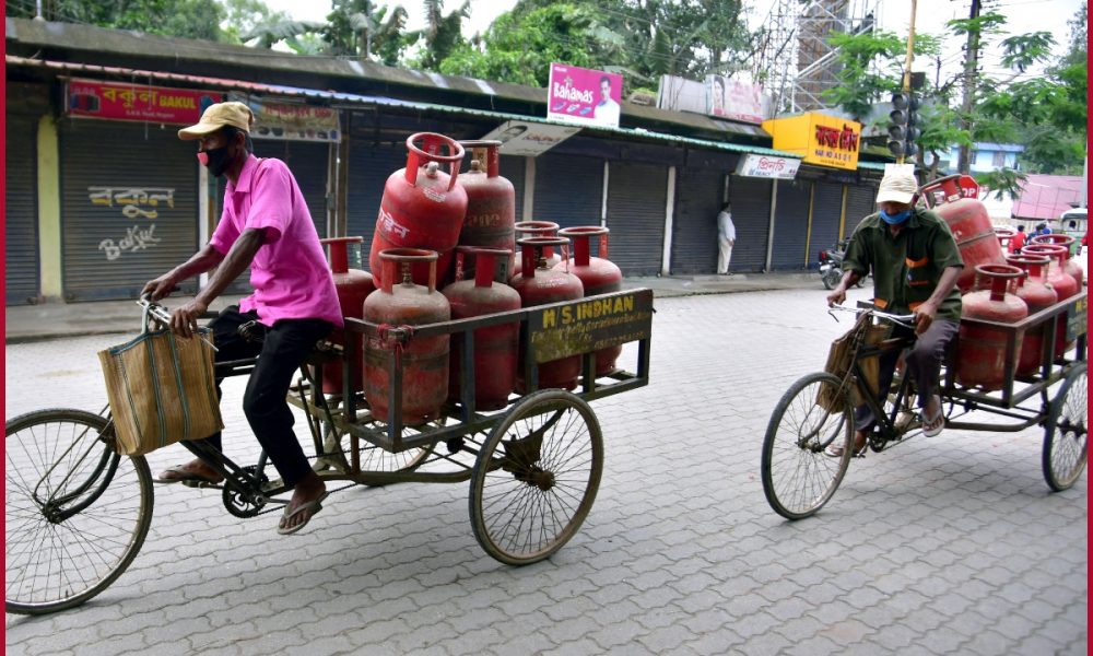 Commercial LPG price increases by Rs 250; will cost Rs 2,253 from today