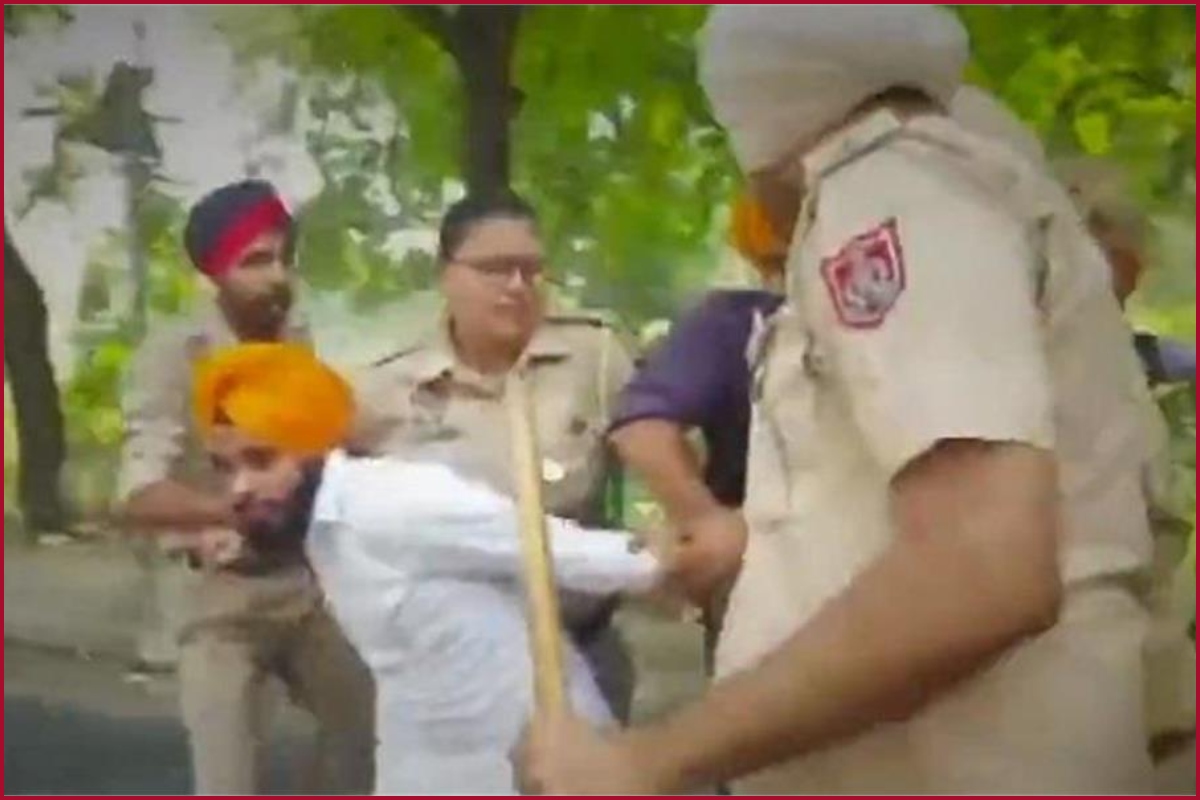 Punjab: In Patiala, Nihang Sikhs attack SHO of Punjab police; hospitalised