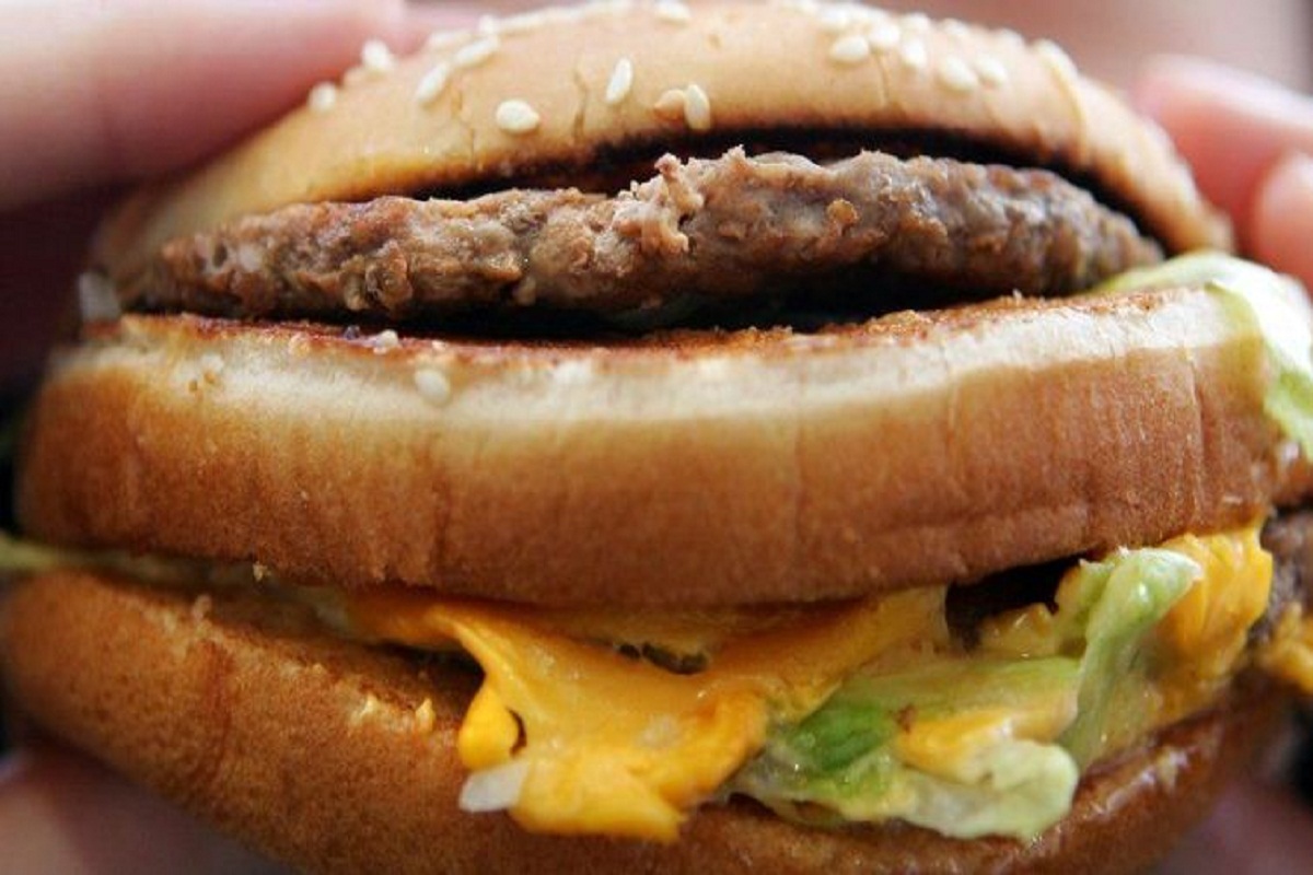 McDonald’s and Wendy’s have been sued over misleading burger advertisements