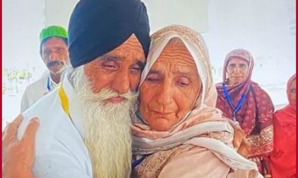 Muslim sister meets Sikh brothers in Kartarpur; gets separated during partition
