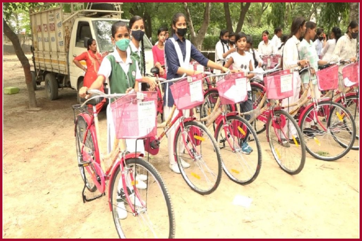 269 girl students get free bicycles in mega program organised by Rotary Club of Delhi Ananta
