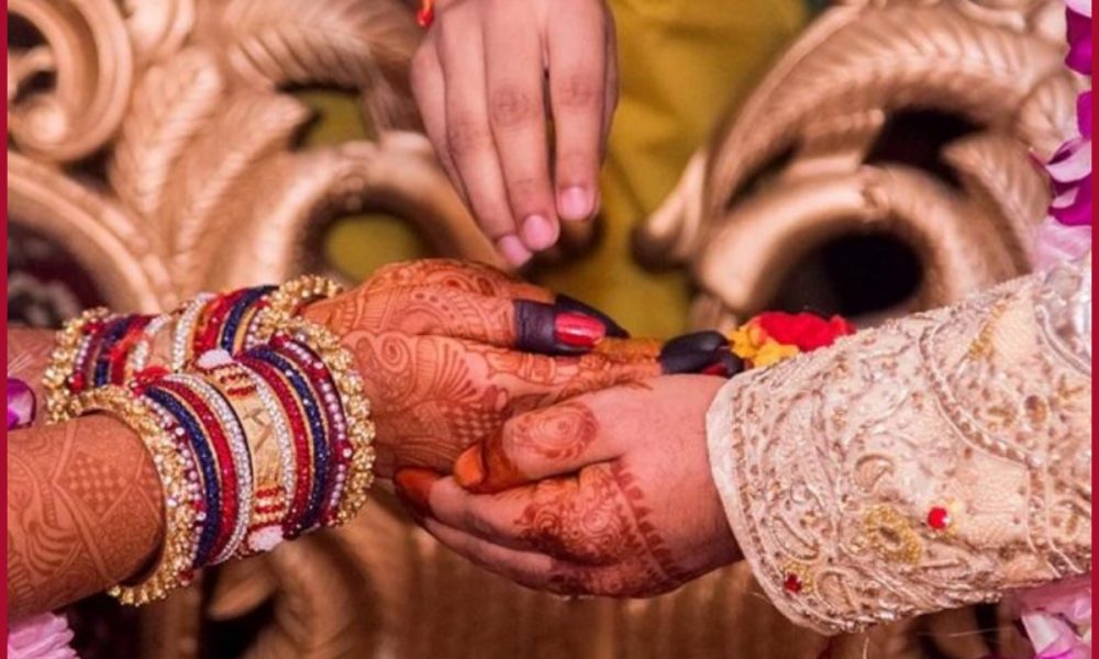 4 things you need to know before marrying ‘Mama’s Boy’ or ‘Maa Ka Ladlaa’