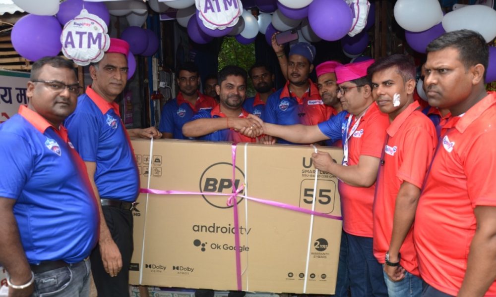 RapiPay launches De Dhana Dhan Offer, agents winning TVs, Smart phones, Cashback prizes