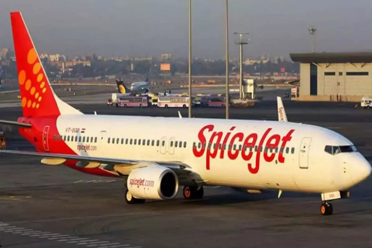 VIDEO of panicky flyers surface as Spicejet flight makes landing amid turbulence