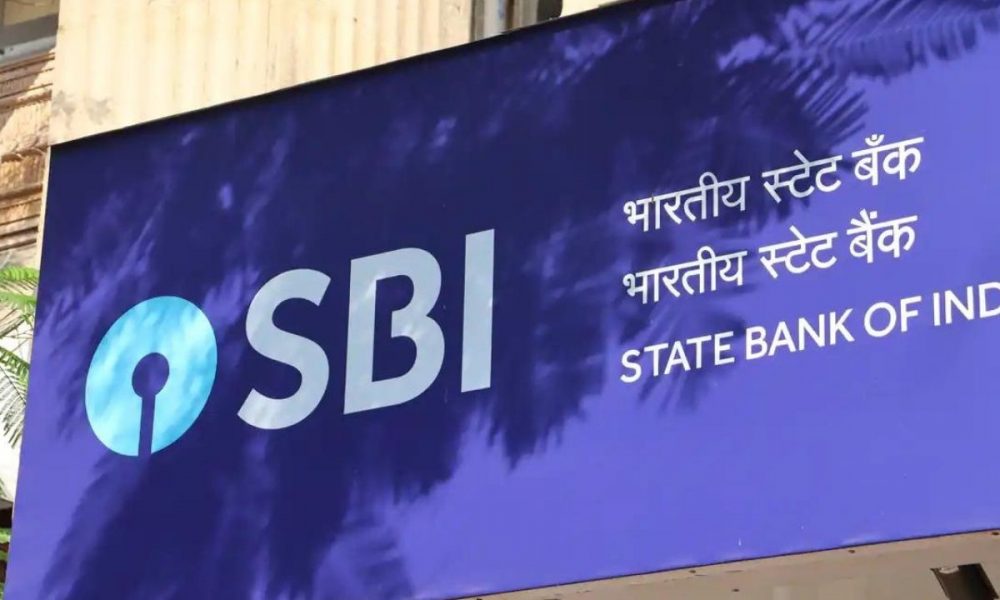 SBI Q4 profit jumps by 83%, check what analysts have to say about its stock