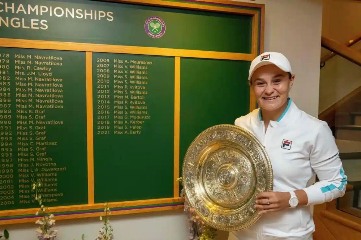 ‘Miss’ and ‘Mrs’ to be removed from honours board of Wimbledon!