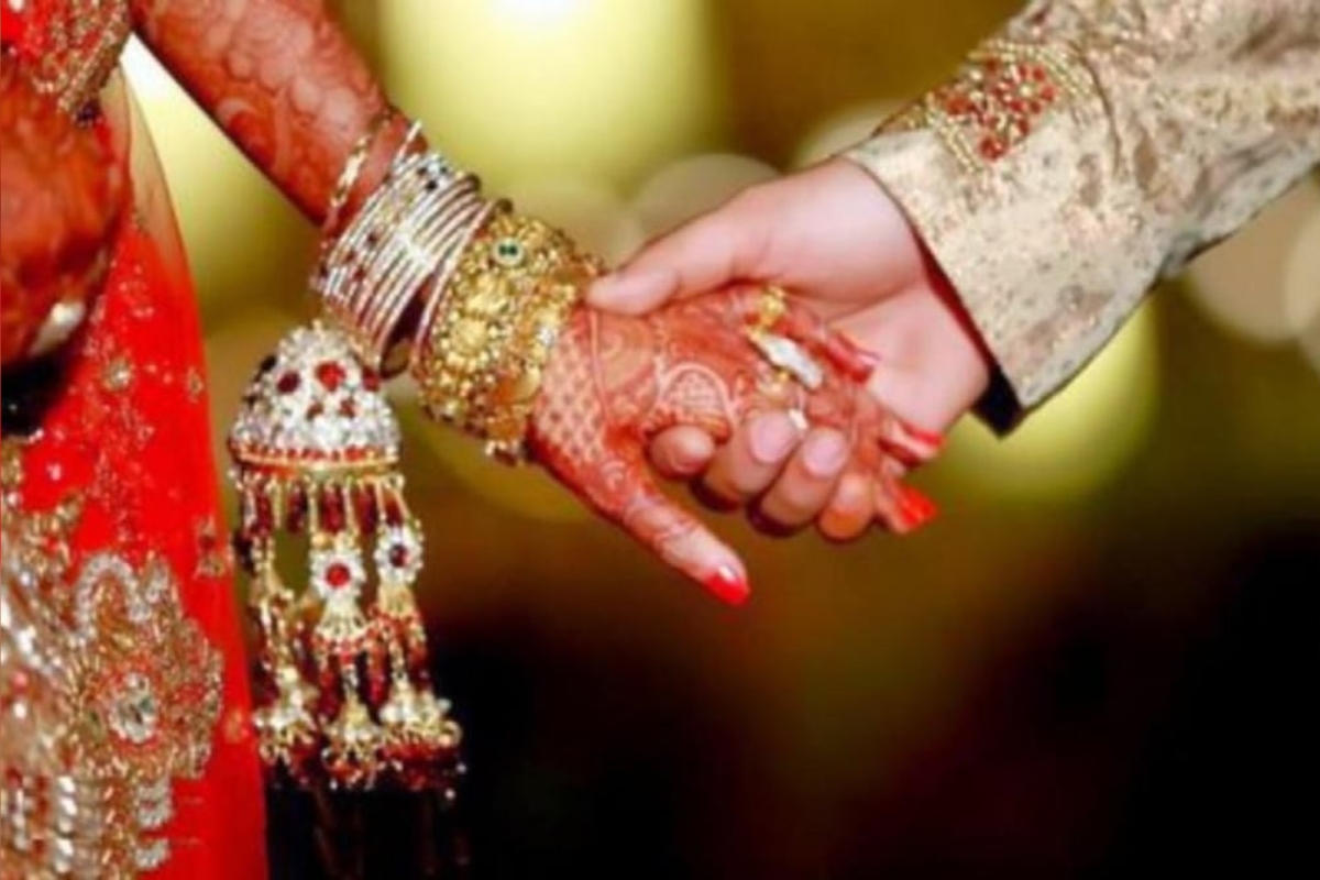 Bride runs away with Jewellery, cash a day after marriage in Kanpur; calls groom to say ‘I don’t love you’  