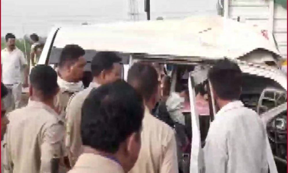 UP: Seven members of family die in collision between ambulance, canter vehicle in Bareilly
