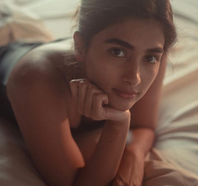 Pooja Hegde reveals she lost all her clothes before Cannes debut