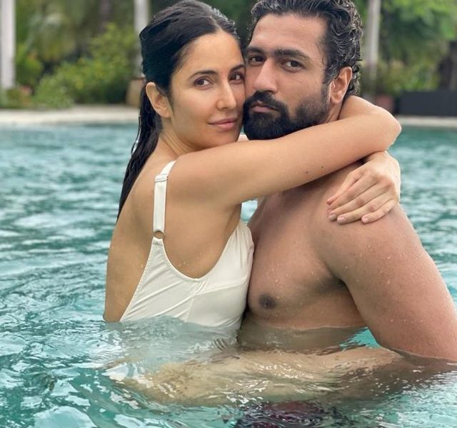 Vicky Kaushal gets cozy with Katrina Kaif in pool