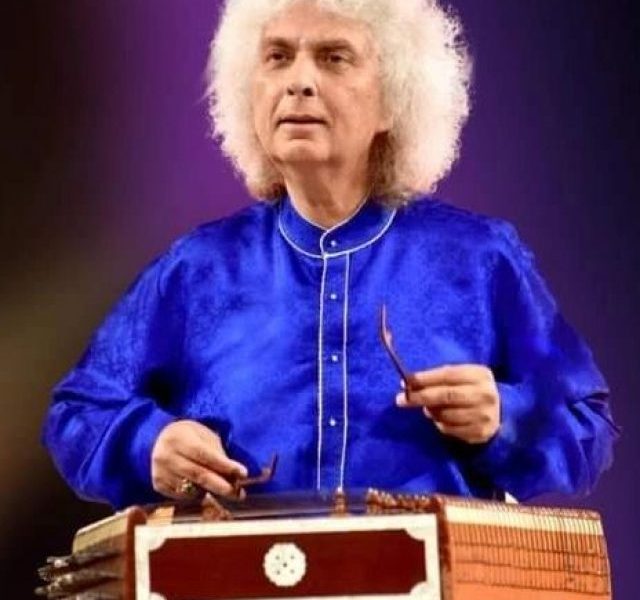Popular hits by Santoor maestro Pandit Shivkumar Sharma
