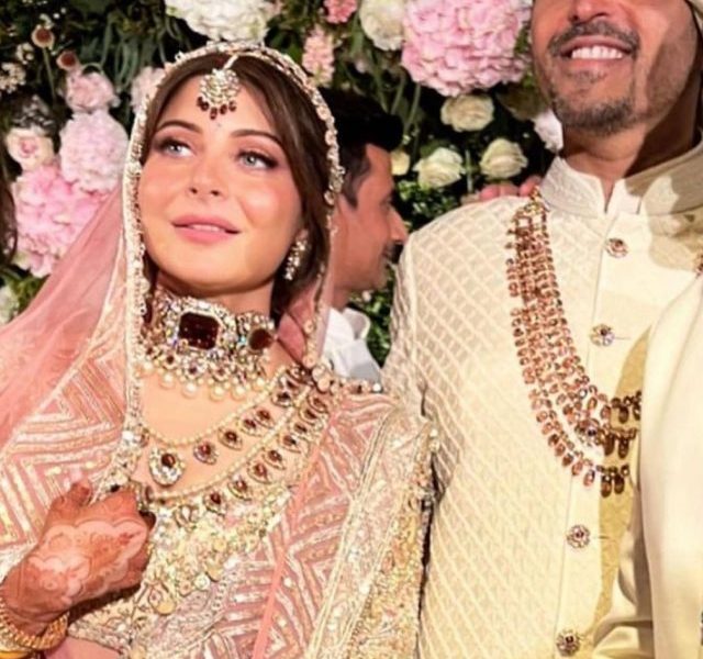 Pictures from singer Kanika Kapoor’s wedding