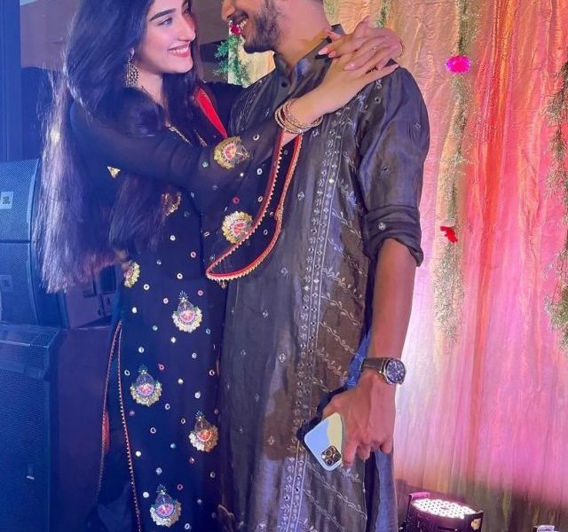Munawar Faruqui-Nazila Sitashi Pics is all about ‘LOVE’