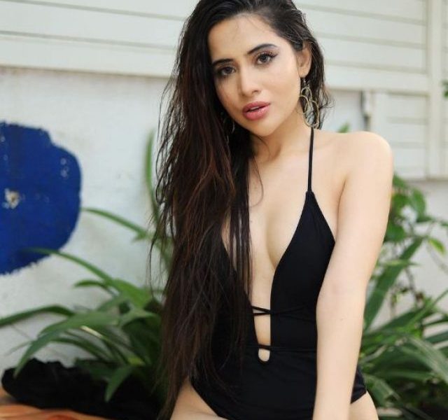 Urfi Javed’s black clothing interesting collection