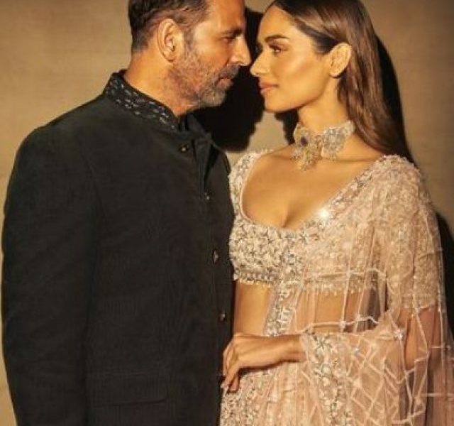 The historical drama “Prithviraj”, with lead characters Akshay Kumar and Manushi Chillar