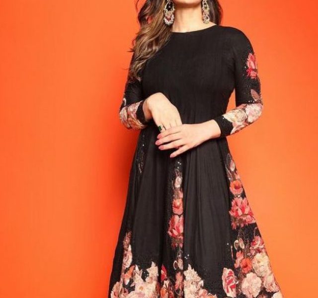 Zareen Khan, the Happiest Birthday hottie