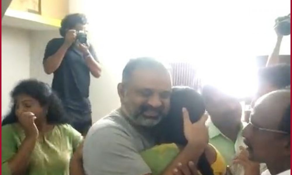 Rajiv Gandhi assassination convict Perarivalan released from the jail after 31 Years (VIDEO)