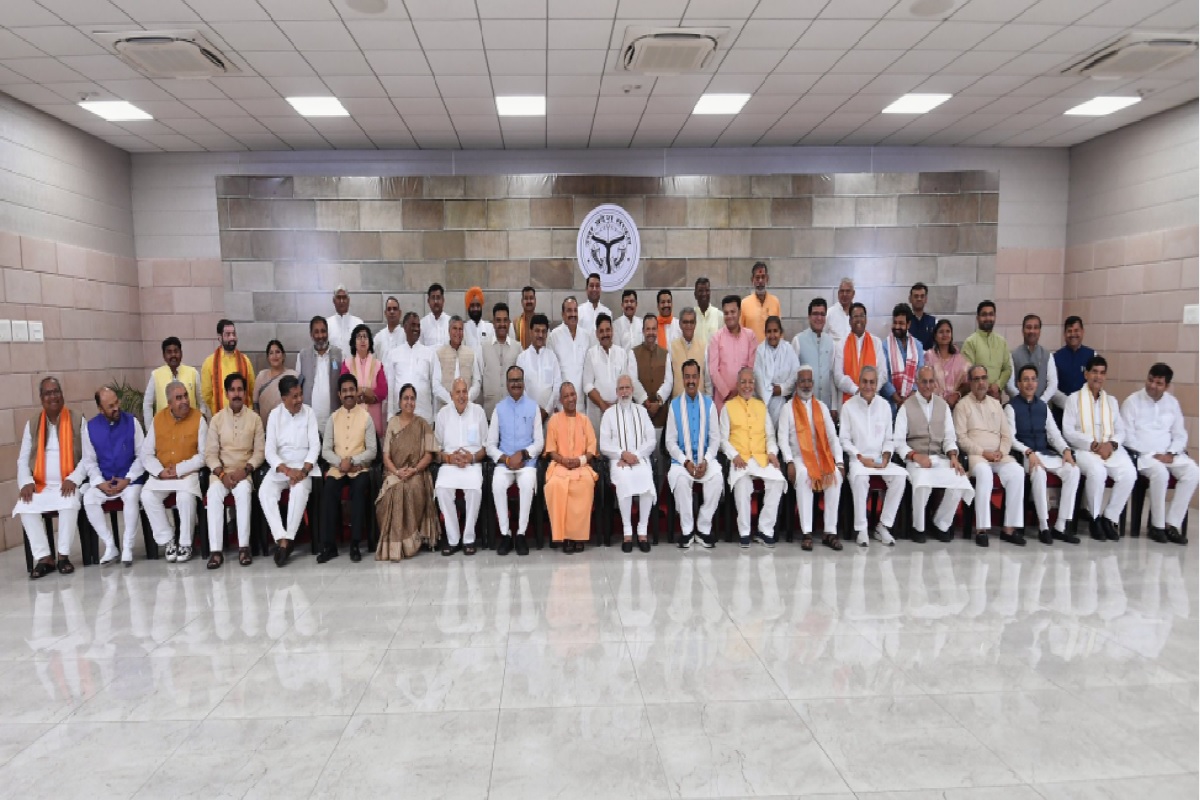 PM Modi meets CM Yogi Adityanath, entire UP cabinet in Lucknow; discussed ‘Ease of Living’ for the citizens