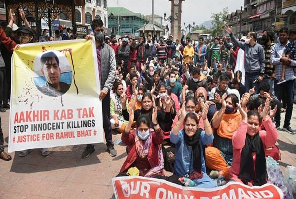 Targeted killings in Kashmir must stop, restoring Assembly will curb extremism