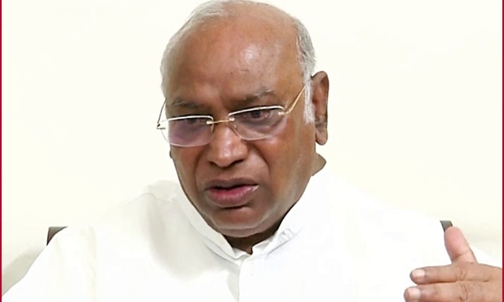 Mallikarjun Kharge being questioned by ED in National Herald Case