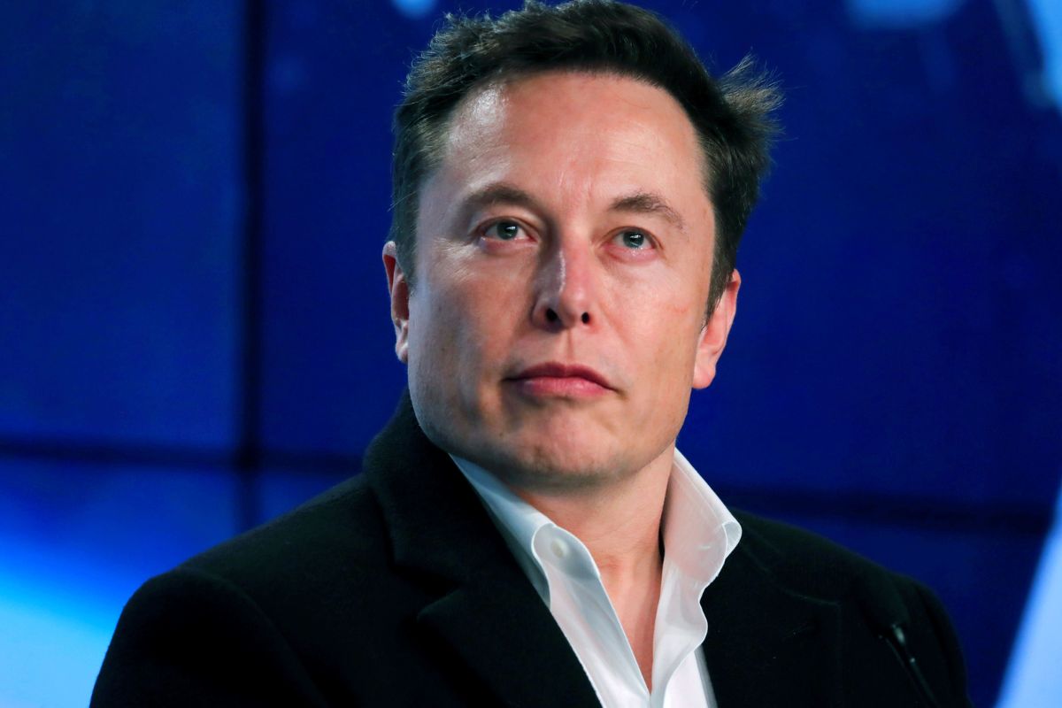 Twitter confirms Elon Musk buyout offer