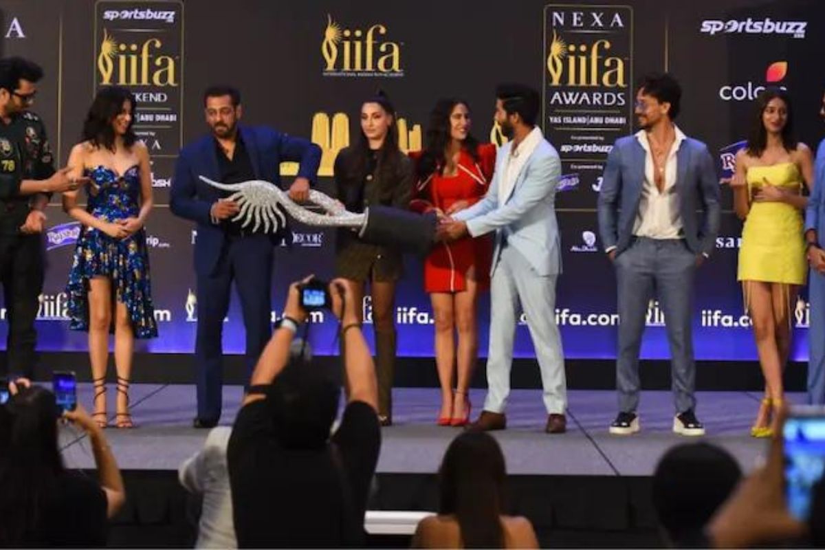 IIFA Awards 2022: Check when & where to watch, venue, hosts, performers, and others