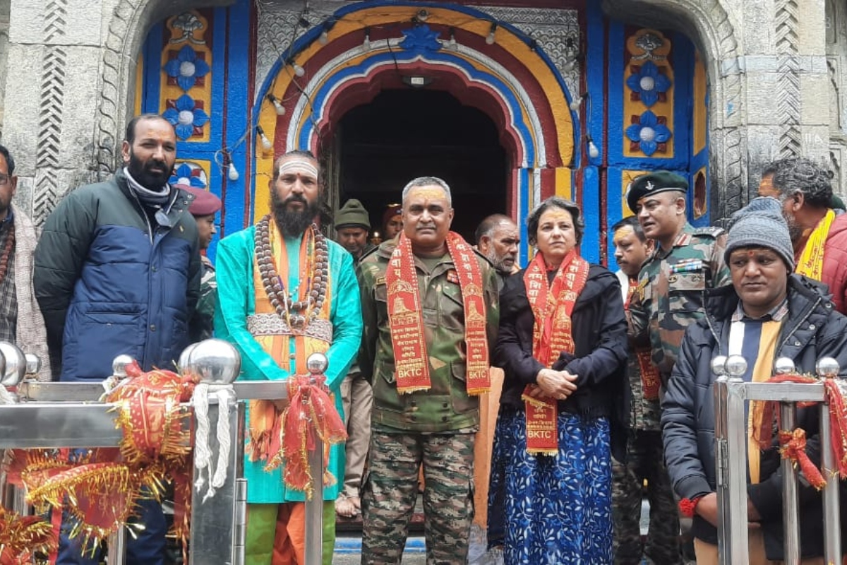 Uttarakhand: Army Chief General Manoj Pandey pays pilgrimage visit to Badri-Kedarnath Dham with family [PICS]