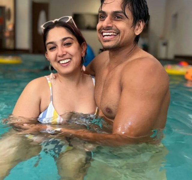 Aamir’s daughter Ira shares pool pics with boyfriend