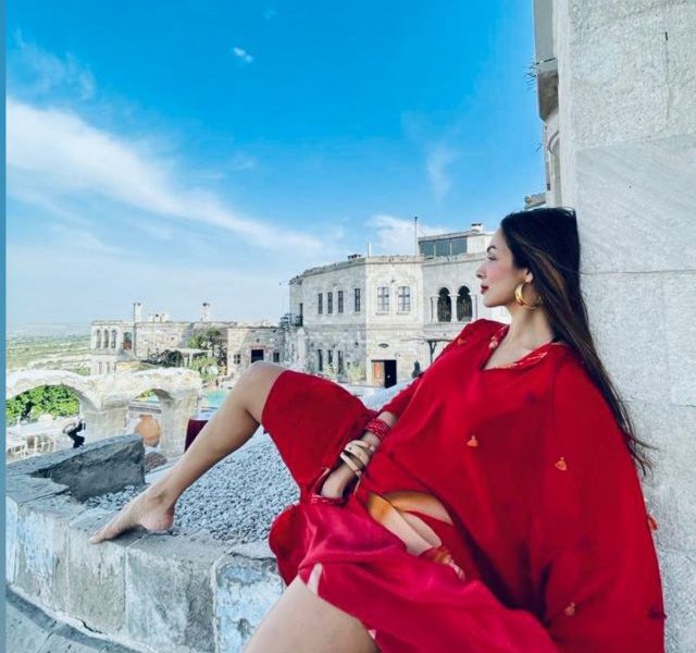 Malaika Arora’s ‘red hot’ vacay in Turkey, bonus her beach pics