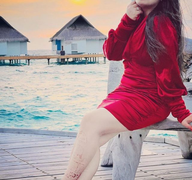 Bhojpuri actress Nidhi Jha sloppily wanders on honeymoon trip at Maldives