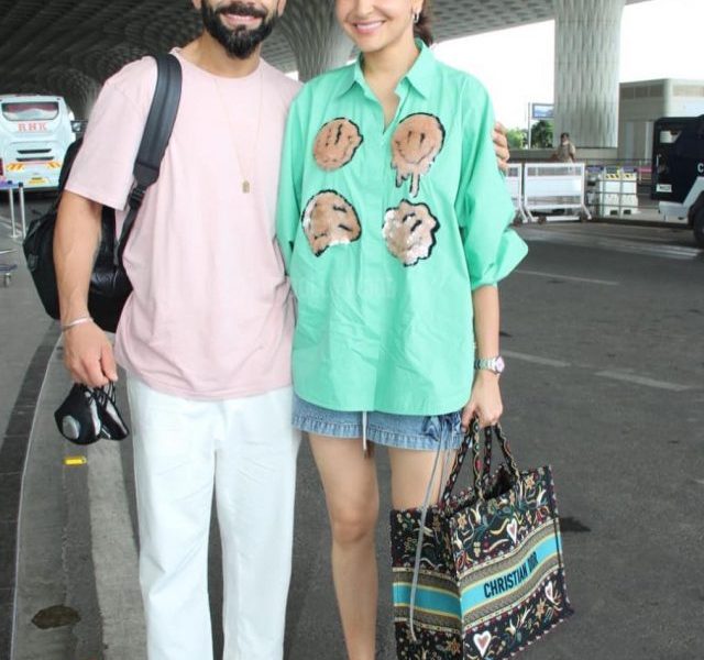 Anushka and Virat’s adorable airport moments