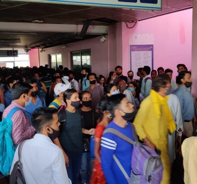 Delhi Metro services affected in Blue Line: Pics/Videos