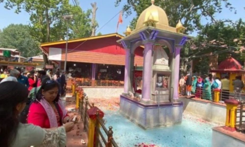 Kheer Bhawani Mela: Kashmiri Pandits reunite in Valley at temple of revered goddess amid tight security