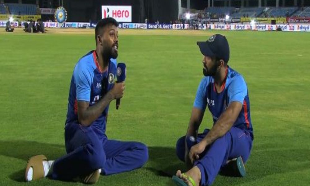 Hardik Pandya, Dinesh Karthik interview each other after match-winning partnership (VIDEO)