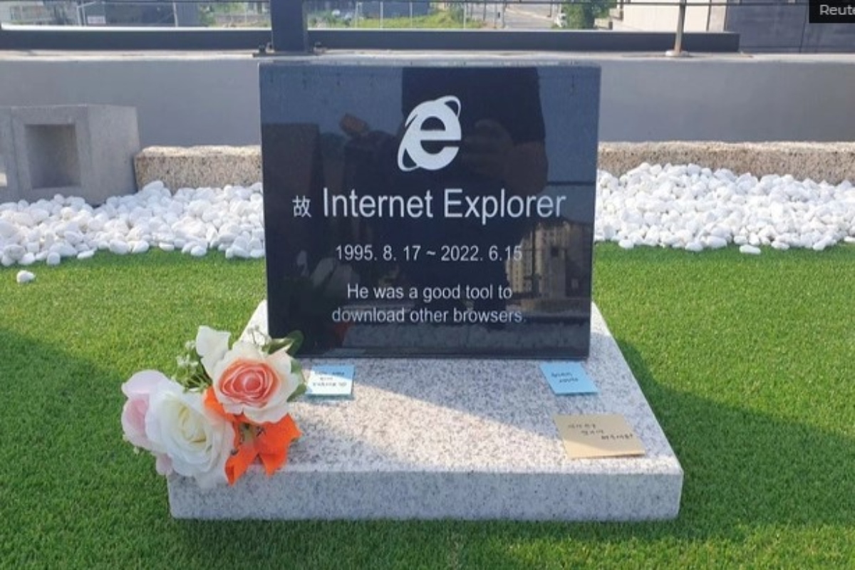 After Microsoft retired Internet Explorer, a fan in South Korea erected a headstone for the browser