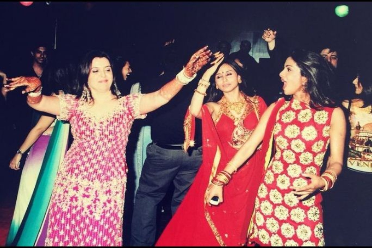 Farah Khan shares a throwback picture from her sangeet ceremony wherein she was grooving with Priyanka Chopra and Rani Mukerji