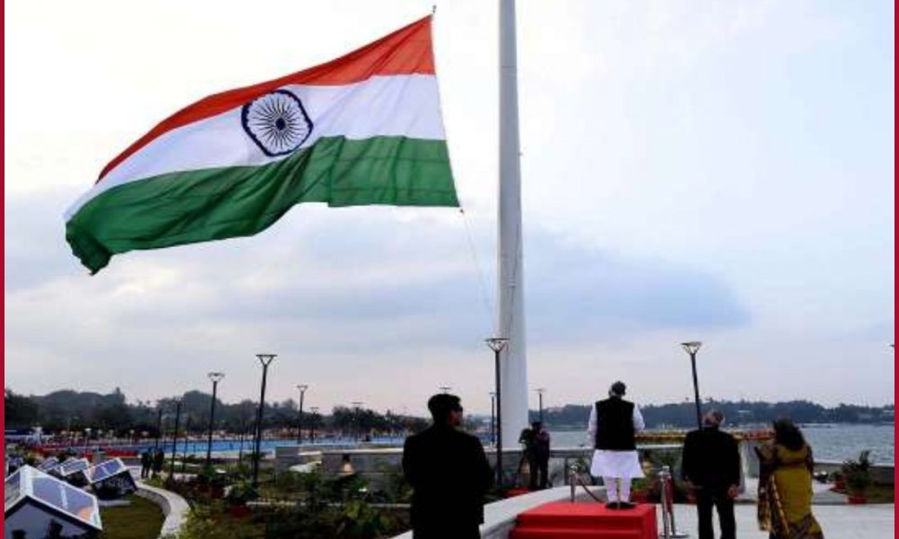 Centre amends flag code; things to remember before hoisting Tricolor
